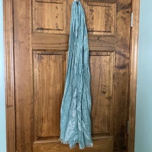 Beautiful teal shimmer scarf